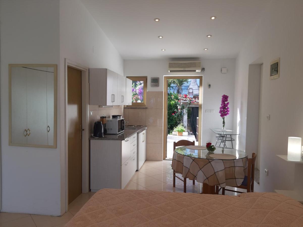 Apartments Stella Opatija Bagian luar foto
