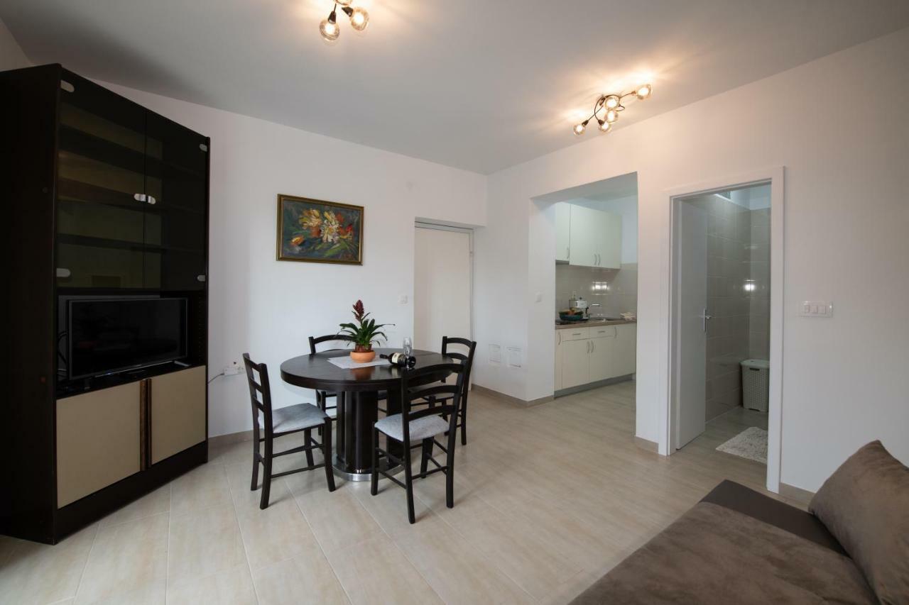 Apartments Stella Opatija Bagian luar foto